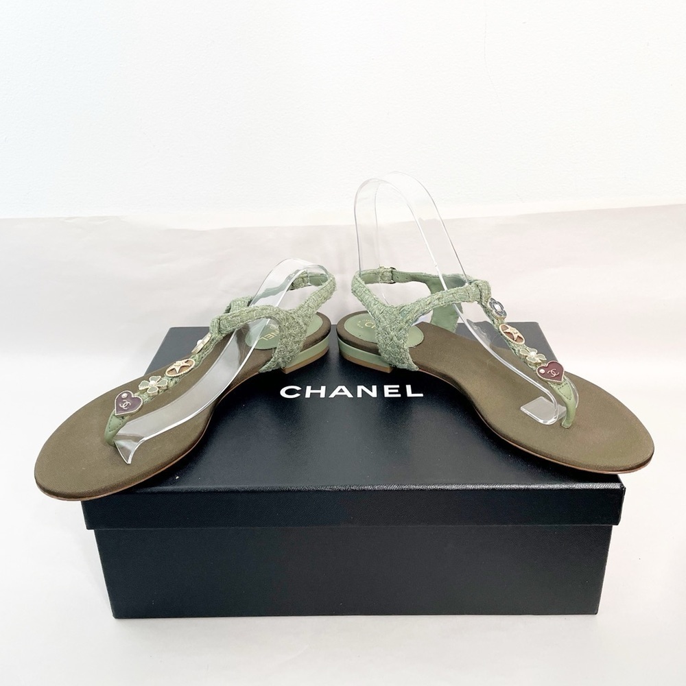 Chanel 17C CC Charm Tweed Sandals - Picture 4 of 8